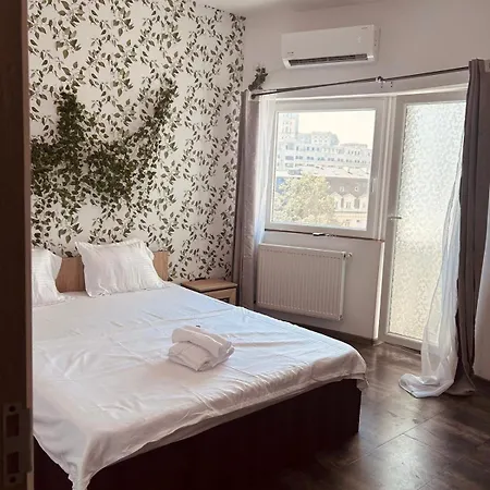 Apartment Charming Boho Oasis Bucharest